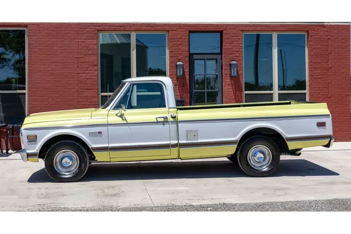 $5000 : 1972 Chevrolet C10 Cheyenne image 1