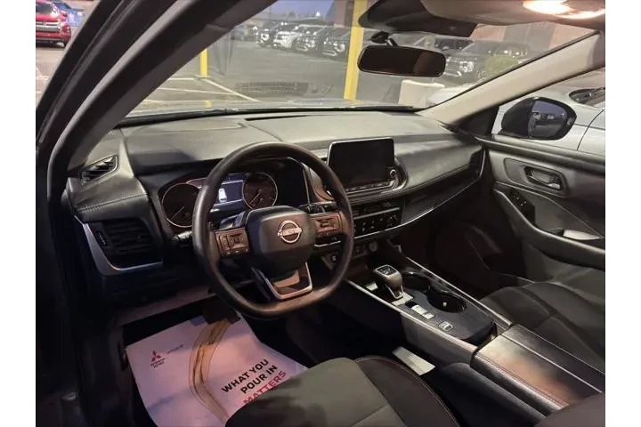 $25999 : Nissan Rogue 2025 S 4dr Cros image 9