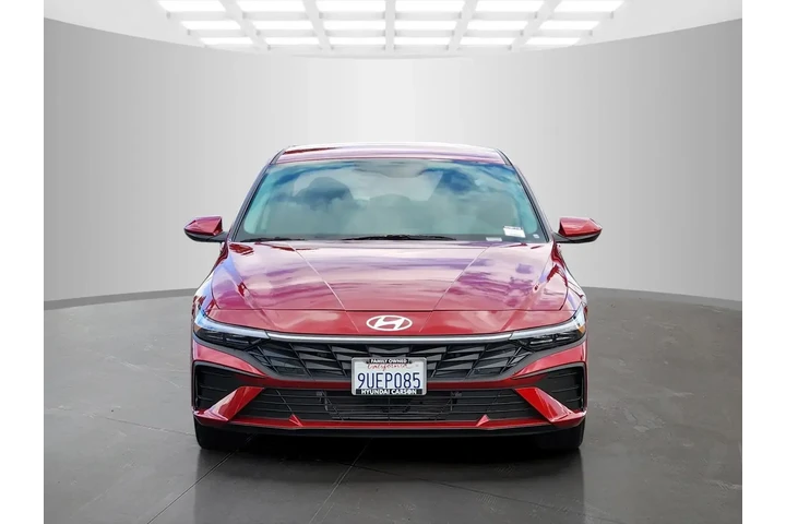 $22801 : Hyundai ELANTRA Hybrid 2025 image 2