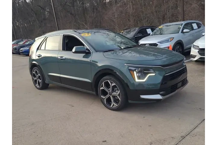 $23993 : Kia Niro Plug-In Hybrid 2023 image 9