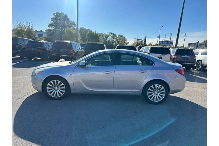 $5450 : 2011 Regal 4dr Sdn CXL RL4 (R image 5