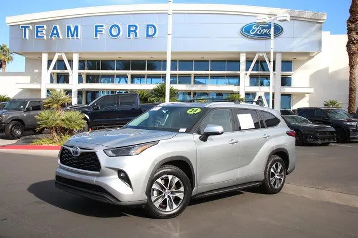 $36321 : Toyota Highlander Hybrid 202 image 2