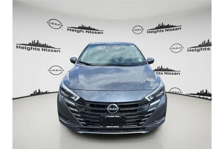$18990 : Nissan Versa 2025 SV 4dr Sed image 10