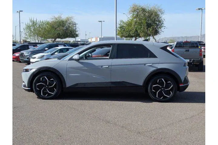$29990 : Hyundai IONIQ 5 2024 AWD SEL image 7