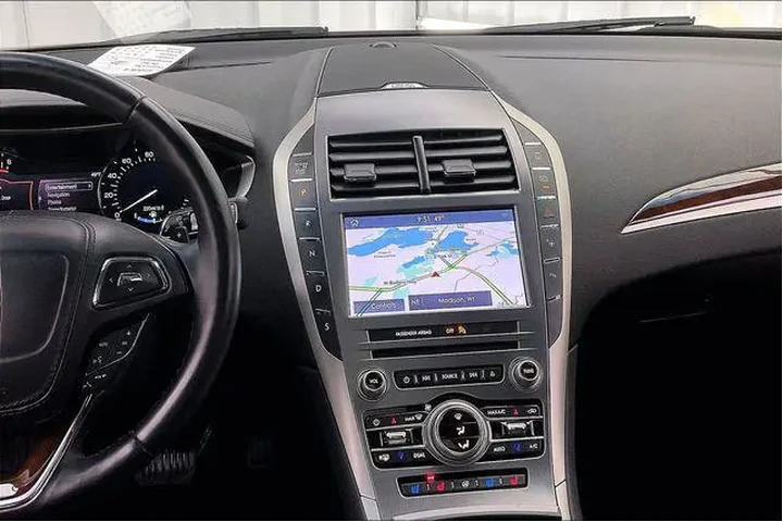 $18490 : Lincoln MKZ 2020 Reserve 4dr image 6