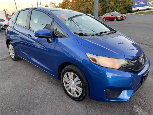 $9900 : 2016 HONDA FIT2016 HONDA FIT image 4