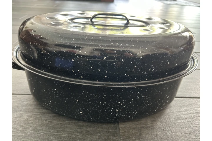 $1 : Huge Garage Sale - May 24th image 8