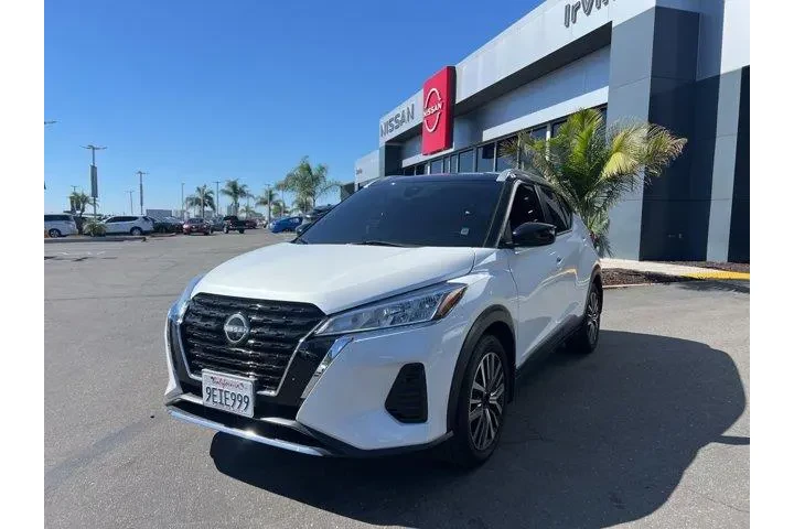 $15991 : Nissan Kicks 2023 SV 4dr Cro image 3