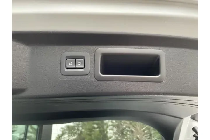 $30000 : Mazda CX-50 2023 AWD 2.5 S P image 10