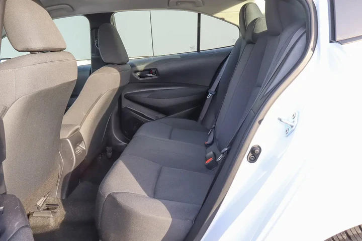 $18488 : 2024 Corolla LE image 8