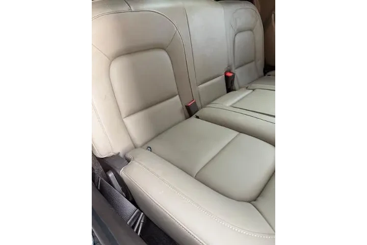 $23857 : GMC Canyon 2019 4x4 SLT 4dr image 9