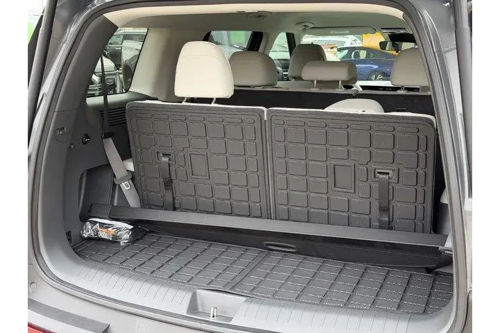 $26987 : Hyundai SANTA FE 2024 SE 4dr image 9