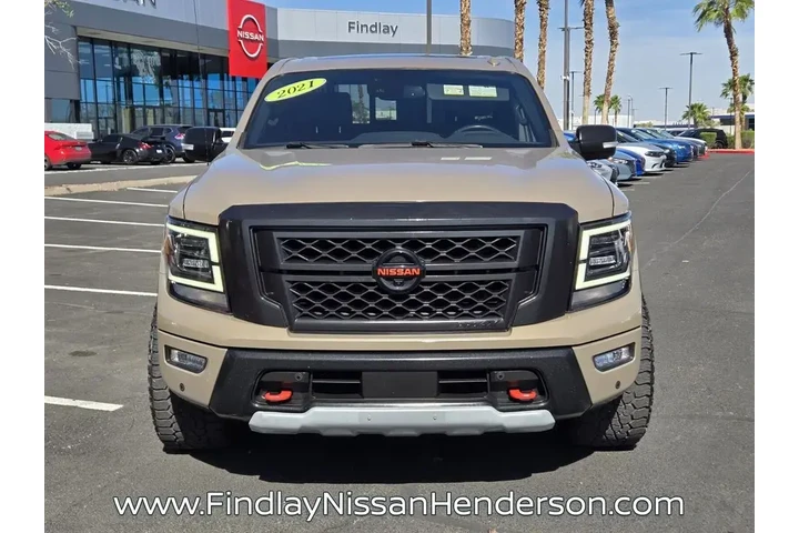 $35984 : Nissan Titan 2021 4x4 SV 4dr image 8