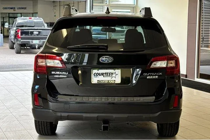 $18396 : Subaru Outback 2017 AWD 2.5i image 5