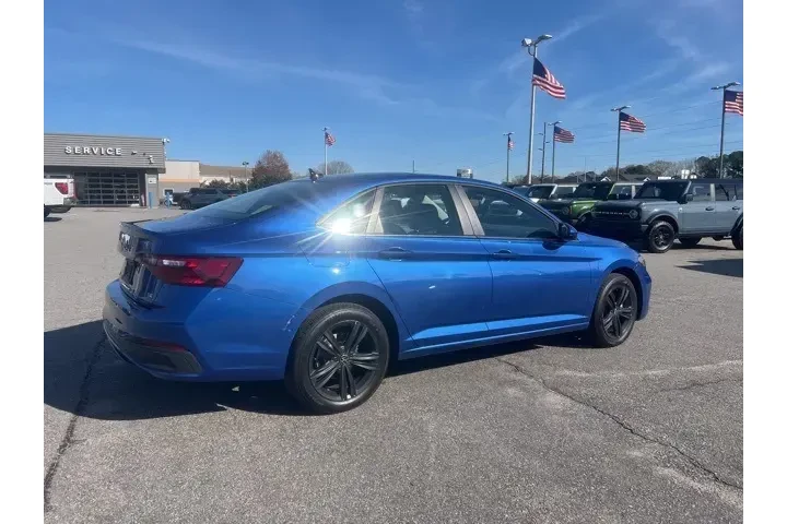 $18500 : Volkswagen Jetta 2022 SE 4dr image 6