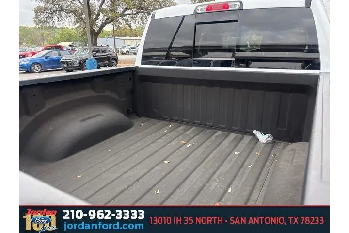 $38956 : Ram 1500 2023 4x2 Laramie 4d image 7