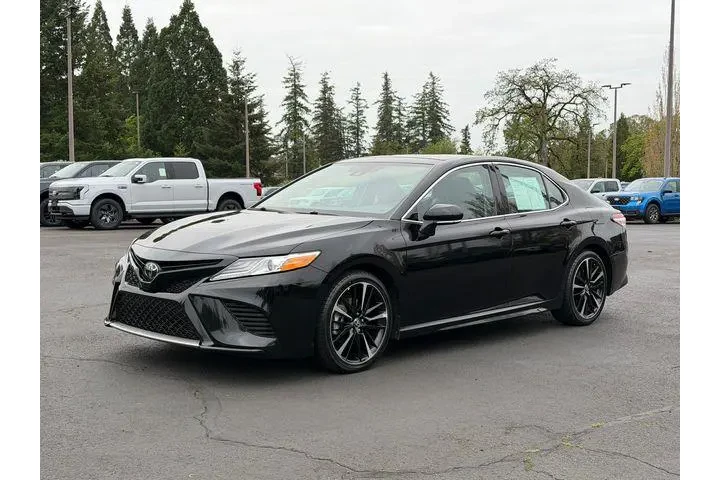 $27995 : Toyota Camry 2020 AWD XSE 4d image 7