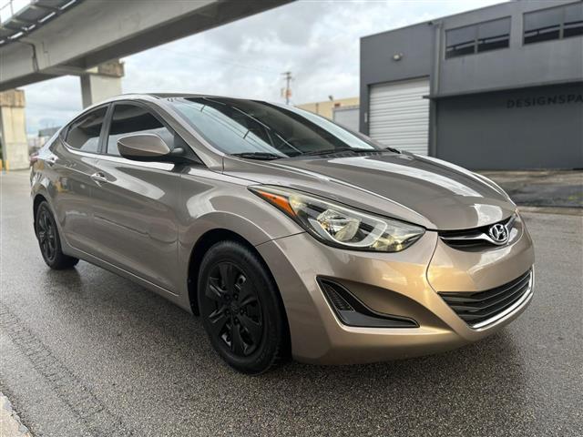 $6200 : Hyundai Elantra image 9