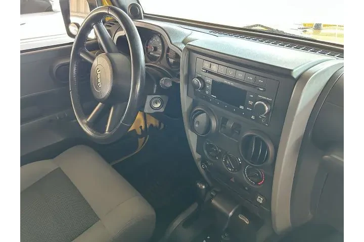 $14995 : Jeep Wrangler 2009 4x4 X 2dr image 8