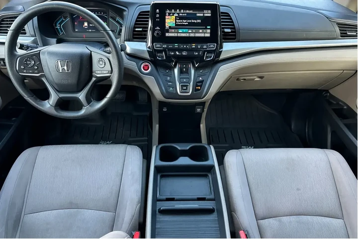 $23500 : Honda Odyssey 2022 EX 4dr Mi image 6