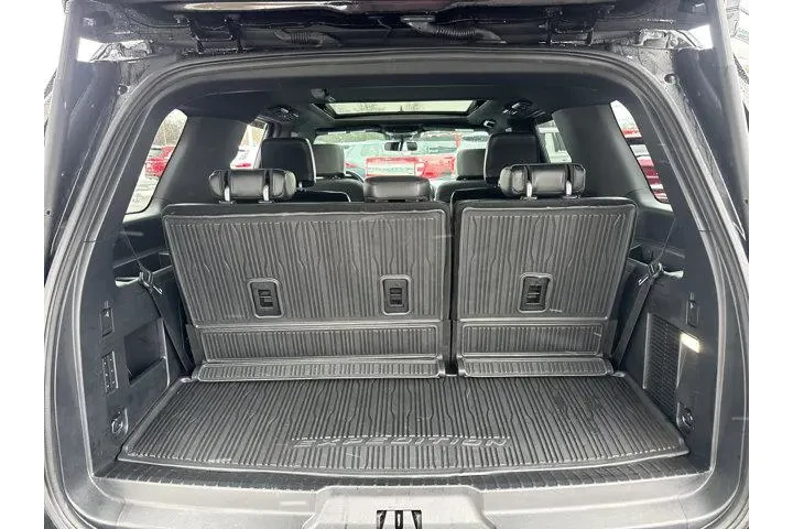 $39485 : Ford Expedition 2021 4x4 XLT image 9