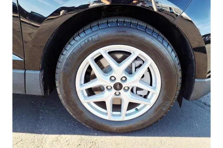 $26354 : Ford Edge 2024 AWD SE 4dr SU image 9