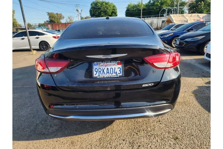 $8599 : 2015 200 Limited image 6