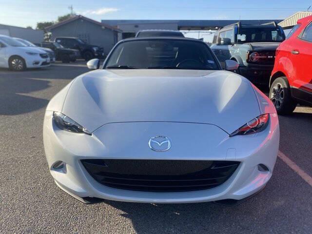 $23988 : 2017 MX-5 Miata Grand Touring image 3