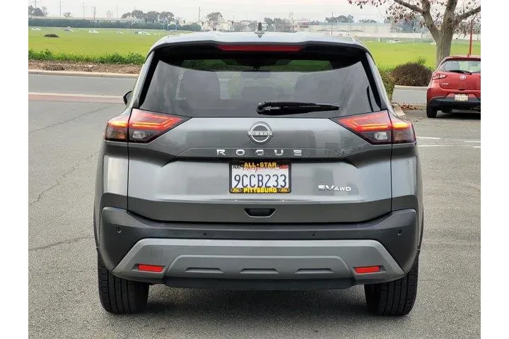 $20984 : Nissan Rogue 2022 AWD SV 4dr image 5