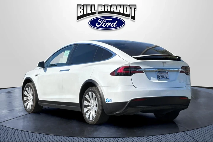 $39994 : Tesla Model X 2020 AWD Long image 5