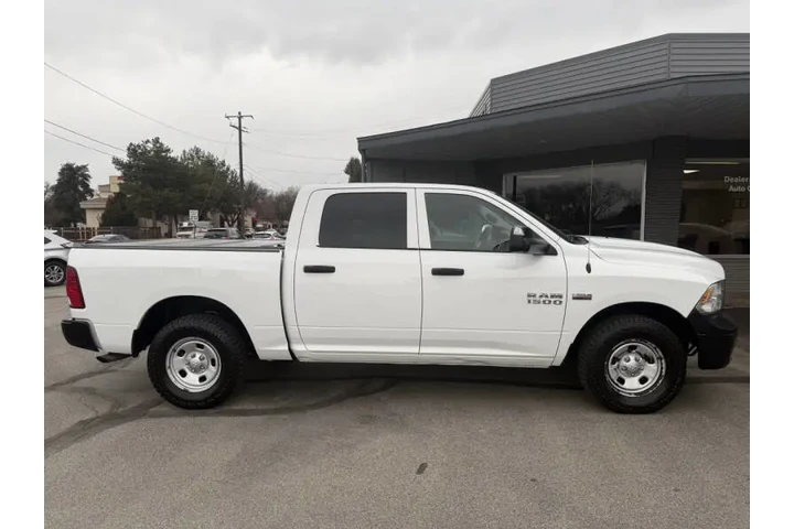 $15950 : 2017 RAM 1500 Tradesman image 9