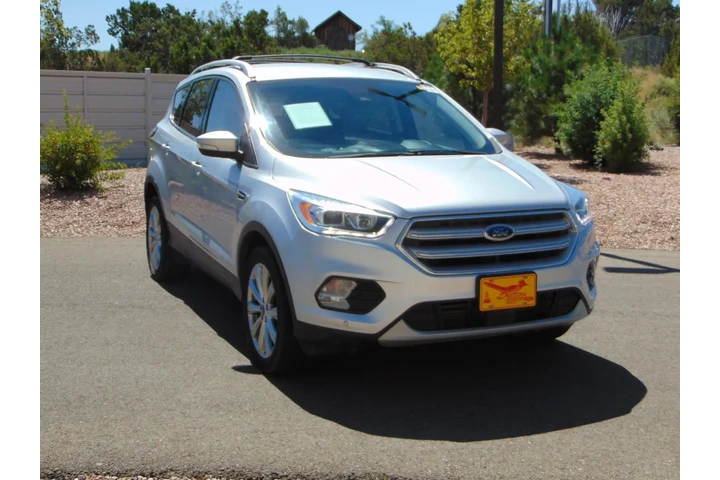 $21657 : 2018 Escape Titanium image 9
