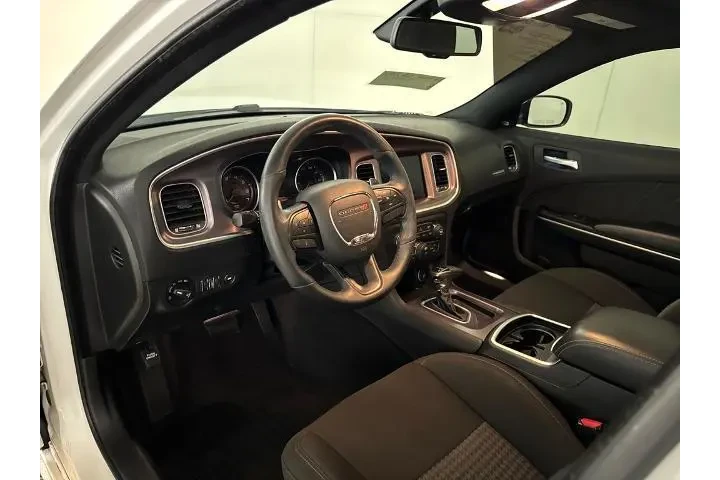 $19900 : Dodge Charger 2019 GT 4dr Se image 6