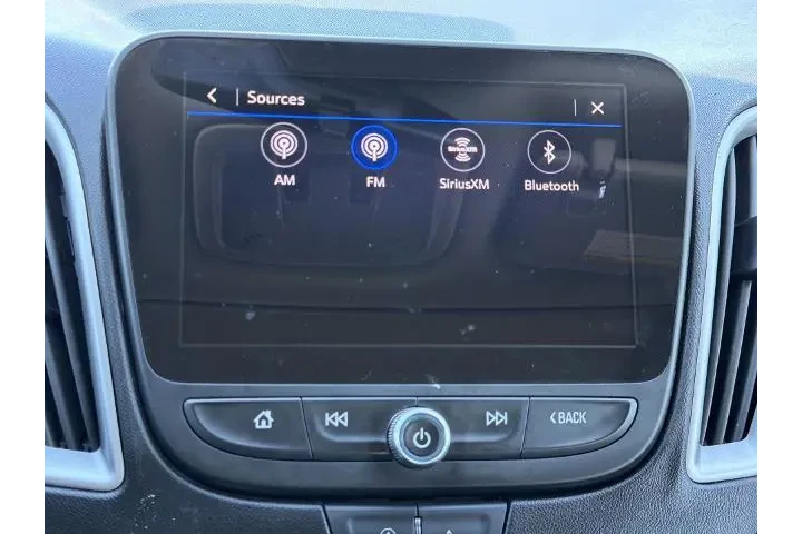 $15997 : Chevrolet Malibu 2023 LT 4dr image 6