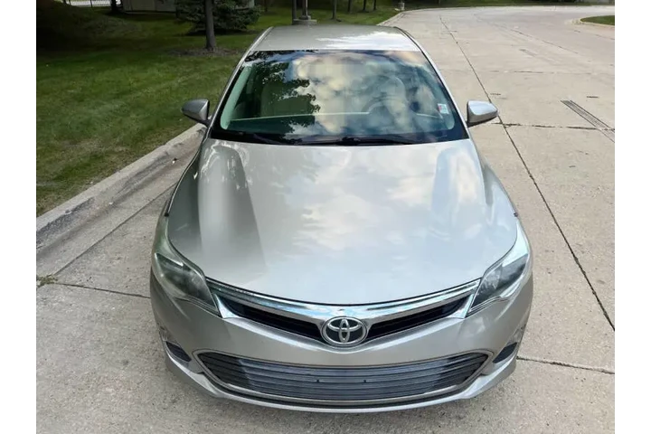 $10995 : 2015 Avalon XLE Premium image 3