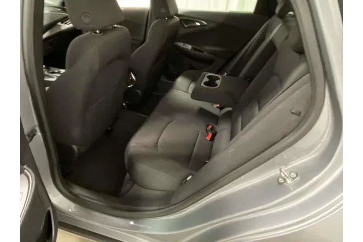 $16585 : Chevrolet Malibu 2024 LT 4dr image 8