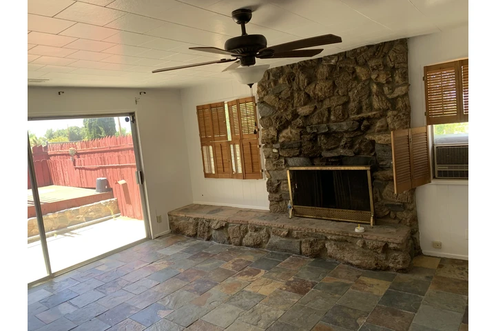 $2800 : Ranch house FOR RENT image 3