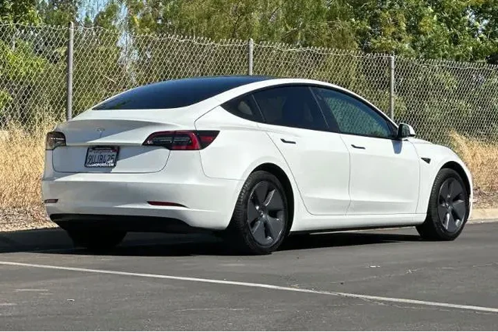 $19000 : Tesla Model 3 2021 Standard image 2