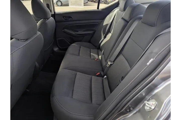 $19999 : Nissan Altima 2024 2.5 SV 4d image 8