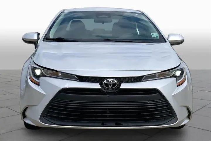 $19988 : Toyota Corolla 2024 LE 4dr S image 4
