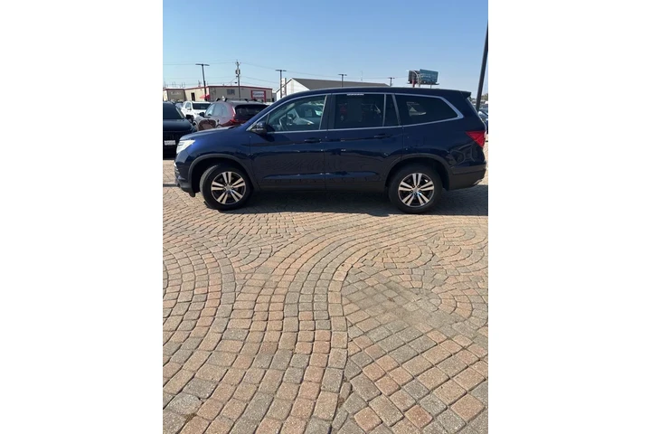 $16798 : 2016 Pilot EX-L image 8
