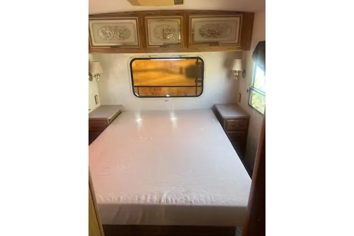 $1300 : Casa Móvil De Renta image 1