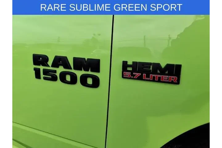 $28500 : Ram 1500 2017 4x4 Sport 4dr image 8