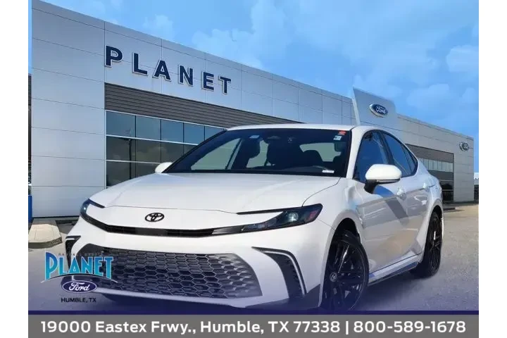 $28641 : Toyota Camry 2025 SE 4dr Sed image 1