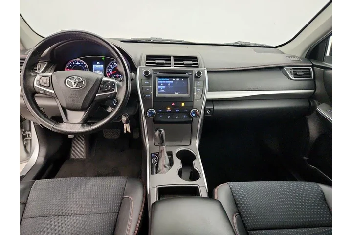 $15998 : Toyota Camry 2015 SE 4dr Sed image 9