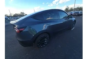 $26490 : Tesla Model Y 2021 AWD Long thumbnail