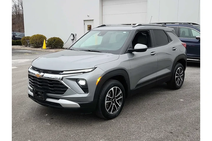 $23599 : Chevrolet Trailblazer 2025 4 image 3