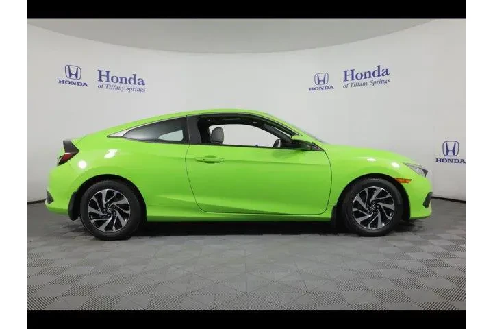 $16875 : Honda Civic 2017 LX-P 2dr Co image 8