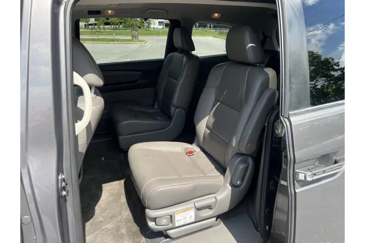 $9900 : 2013 Odyssey EX-L w/DVD image 8