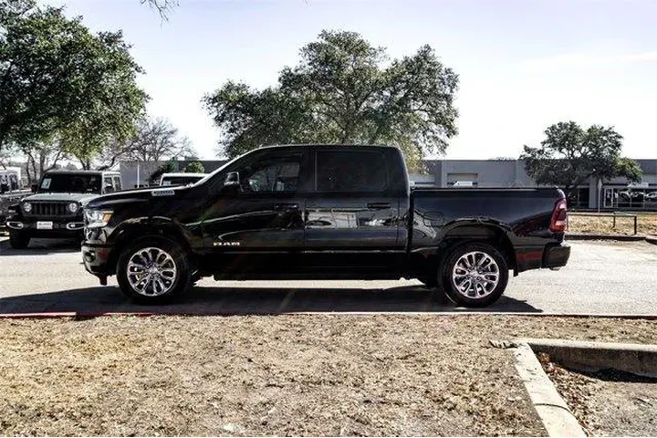 $34285 : Ram 1500 2023 4x2 Laramie 4d image 8